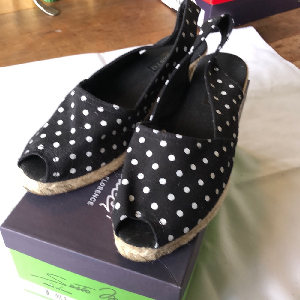 Sesto Meucci Picnic black with white polka dots sandals
